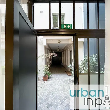 Urban Flat - 196 Saint Honore *