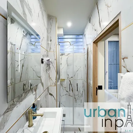 Urban Flat - 196 Saint Honore *