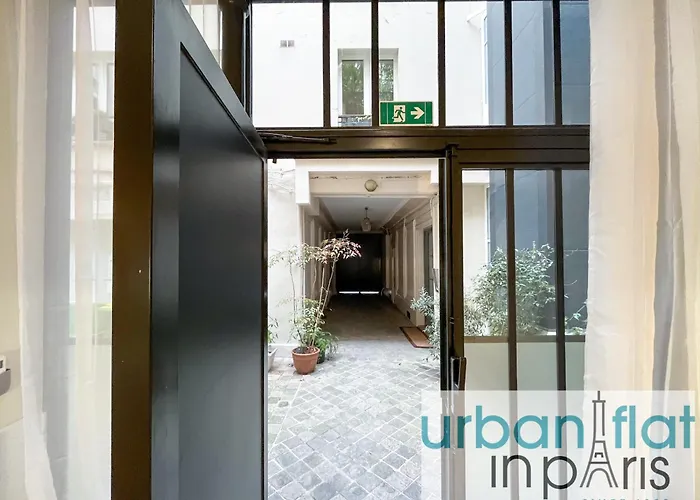 Urban Flat - 196 Saint Honore *
