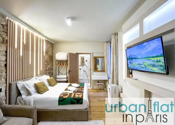 Urban Flat - 196 Saint Honore Paris